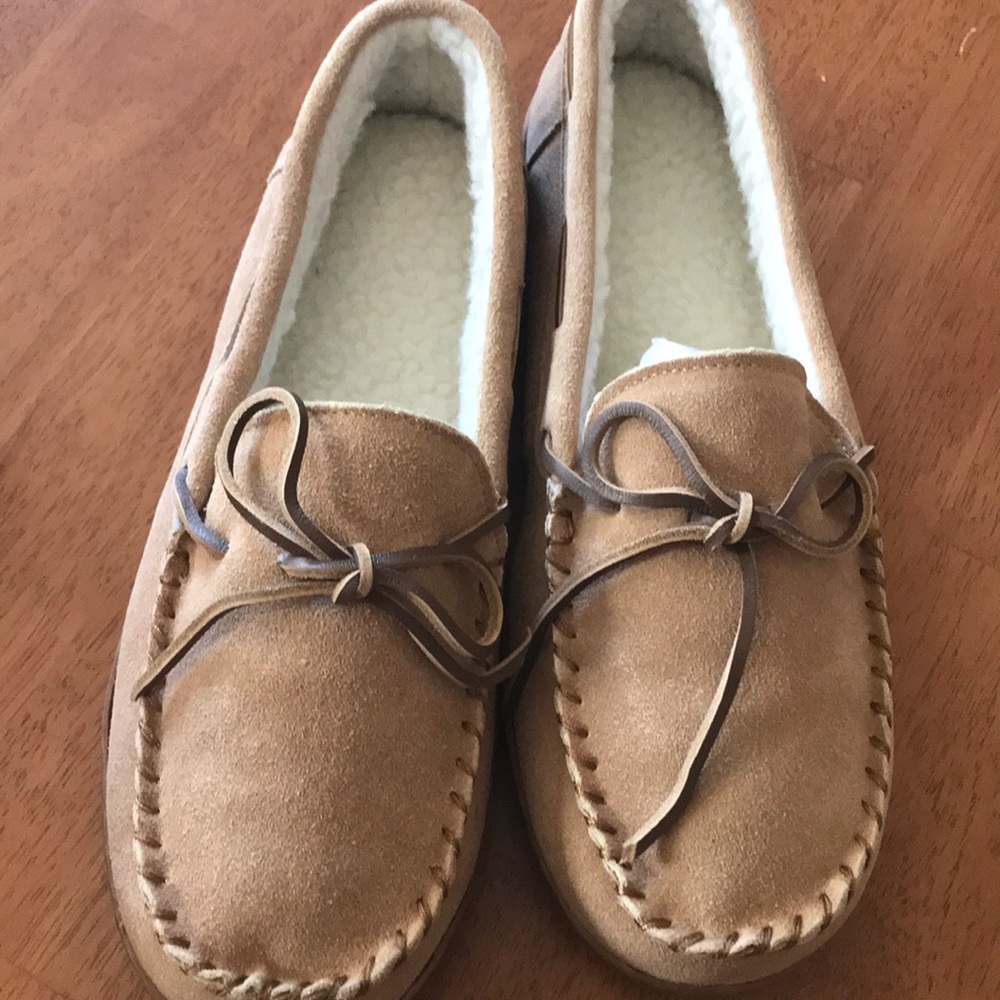 Men’s slippers-never worn
